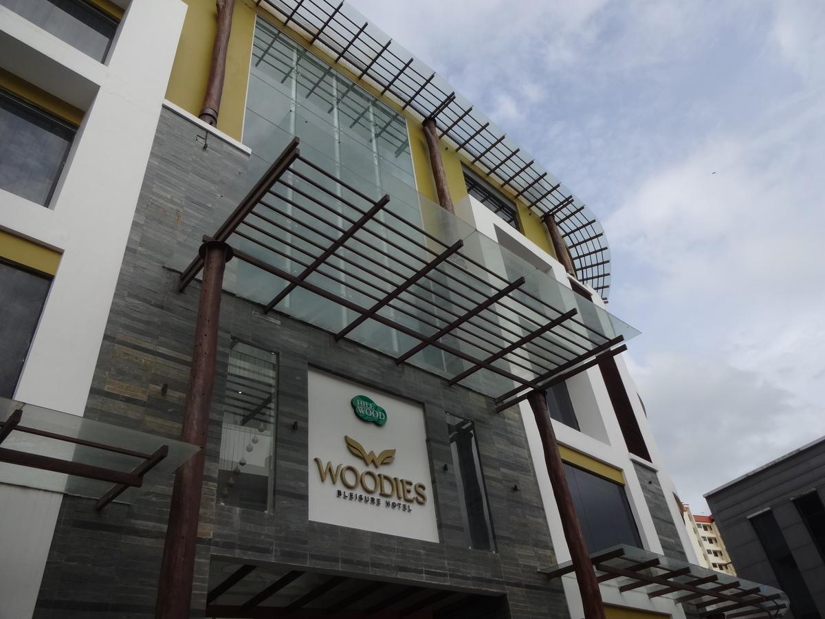 Woodies Bleisure Hotel Kozhikode Exterior photo